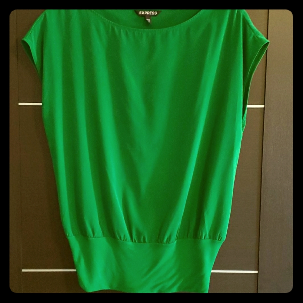 Express Emerald Top